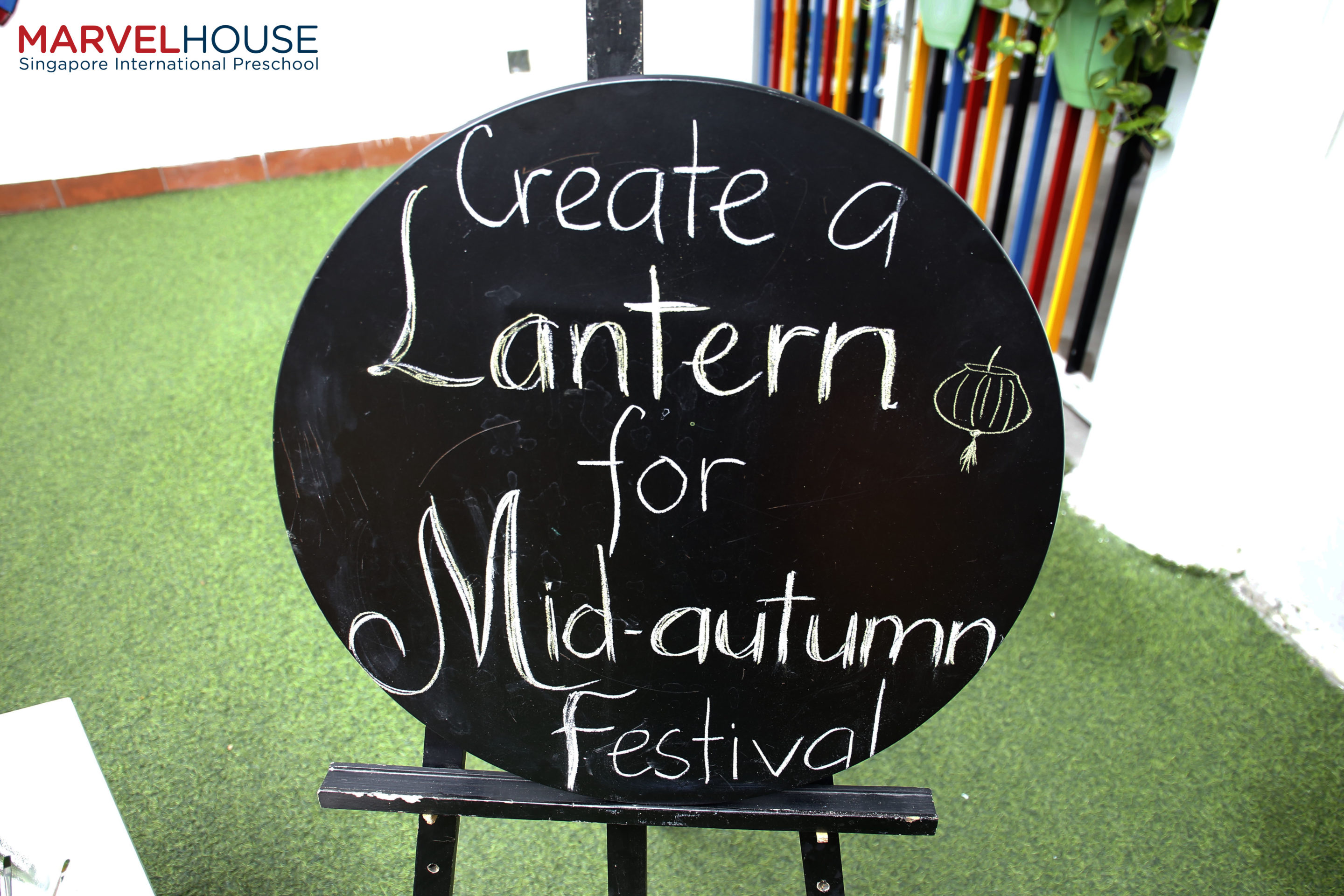 Creat a lantern for Mid-autumn